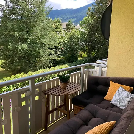 Goldeck Apartment *
